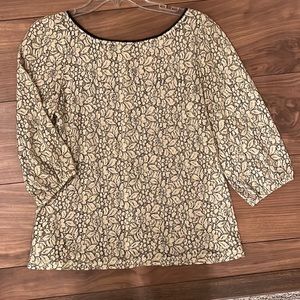 Loft lace top with back buttons